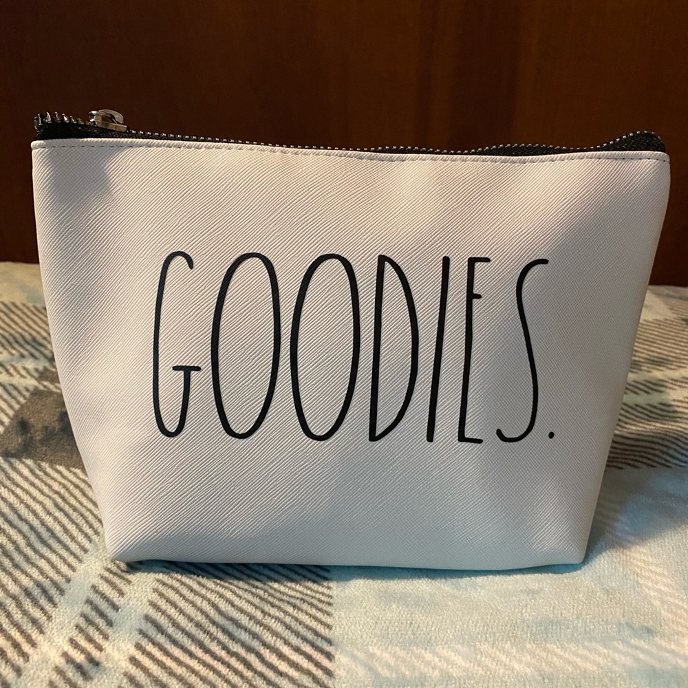 Rae Dunn small cosmetic case